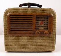 Philco PT-87 "Picnic" radio