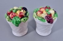 Baskets of fruit salt & pepper shakers