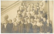 Class of 1915 group portrait