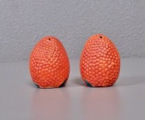 Strawberries salt & pepper shakers