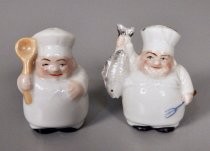 Cooks salt & pepper shakers