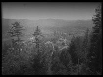 Aerial view of Santa Cruz Mountains town