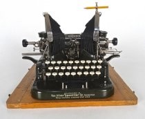 Oliver No. 5 typewriter