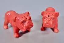 Red bulldogs salt & pepper shakers