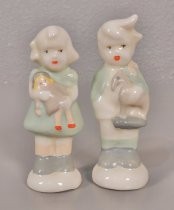 Children salt & pepper shakers