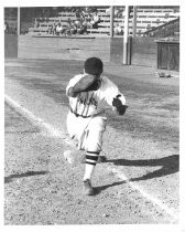 Larry Perrina, Del Rey softball player