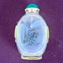 Glass snuff bottle