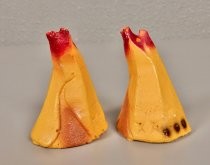 Wigwams salt & pepper shakers