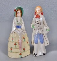 Figurines salt & pepper shakers