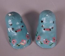 Baby shoes salt & pepper shakers