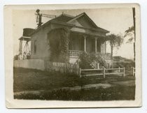 Queen Anne Victorian house