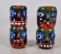 Totem poles salt & pepper shakers