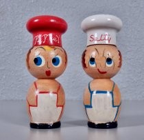 Chef salt & pepper shakers