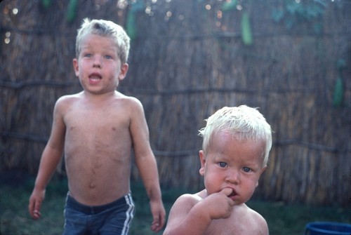 Sons of Dutch medical volunteers, Kaputa