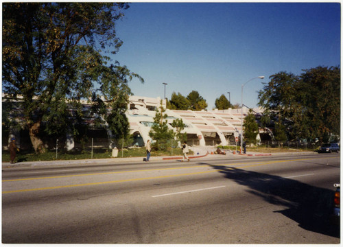 Zelzah Parking Structure