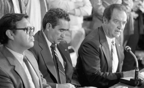 Press conference against voter fraud, Guatemala, 1982