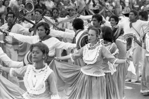 Cumbiamba Vendaval de Simón Bolívar performing, Barranquilla, Colombia, 1977