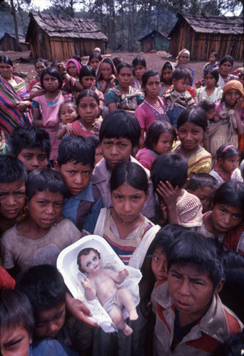 Guatemalan refugees celebrate Christmas, Santiago el Vértice, 1982