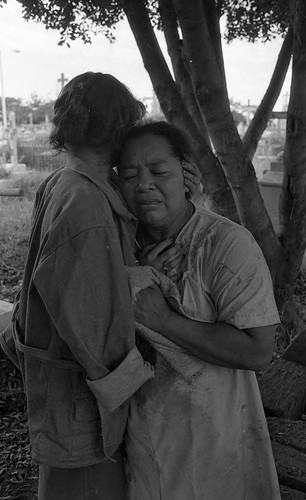 Woman crying in a cemetery, Leon, 1979