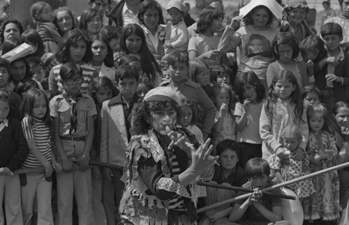 A clown show, Tunjuelito, Colombia, 1977