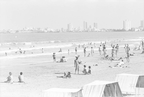 Woman selling fruit at the beach, Cartagena, ca. 1978