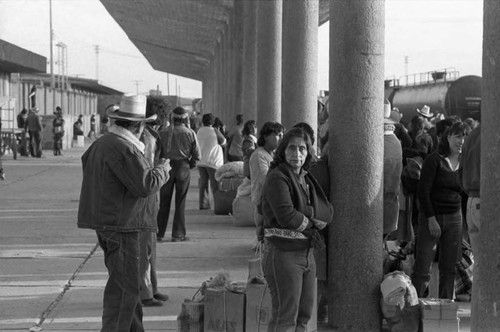 People wait for a train, Cuidad Juarez, 1983