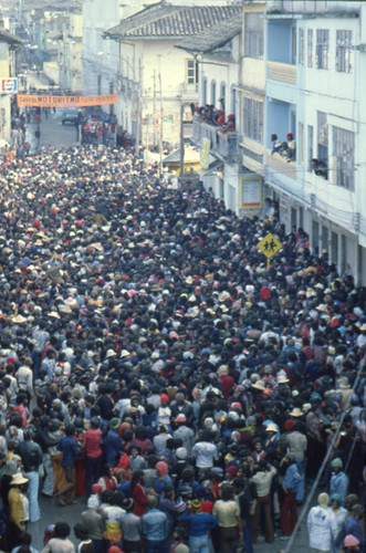 Large crowd at the Blacks and Whites Carnival, Nariño, Colombia, 1979