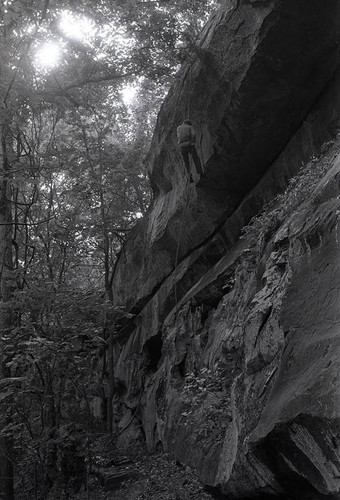 Survival school students learn to rappel, Liberal, 1982