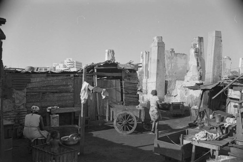 Women and a baby at city market, Cartagena Province, ca. 1978