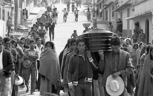 Mayan men carry casket to cemetery, Chimaltenango, 1982