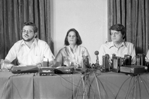 Junta of National Reconstruction at press conference, Nicaragua, 1979