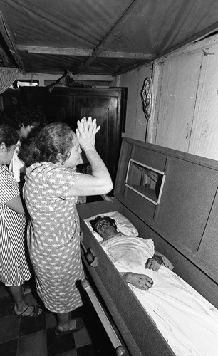 Mourners, Nicaragua, 1979