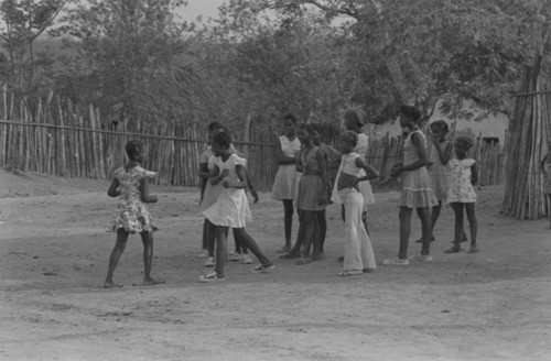 Girls practice boxing, San Basilio de Palenque, 1977