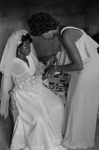 Adjusting bride's glove, San Basilio de Palenque, Colombia, 1977