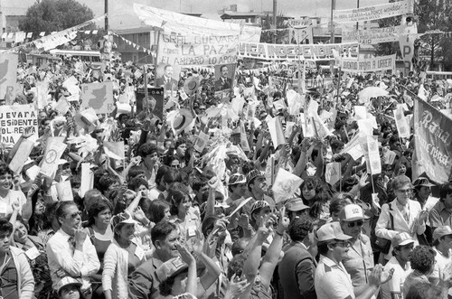 Campaign rally for presidential candidate Ángel Aníbal Guevara, Guatemala City, 1982