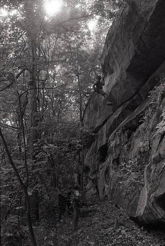 Survival school students learn to rappel, Liberal, 1982