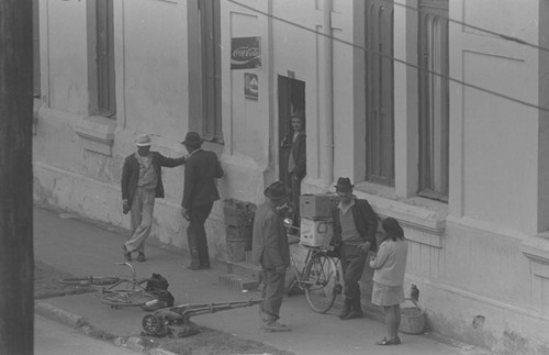 Socializing, Bogotá, Colombia, 1976