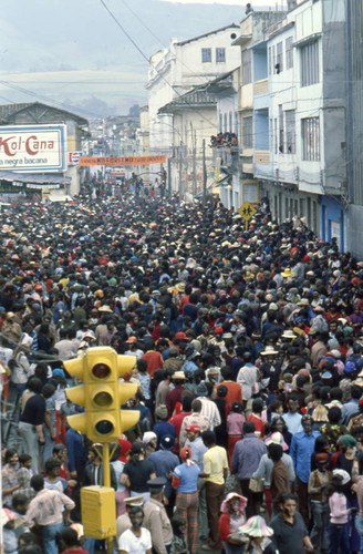 Large crowd at the Blacks and Whites Carnival, Nariño, Colombia, 1979