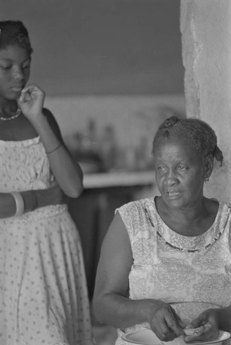 Woman preparing food, San Basilio de Palenque, ca. 1978