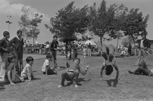 Children performing, Tunjuelito, Colombia, 1977