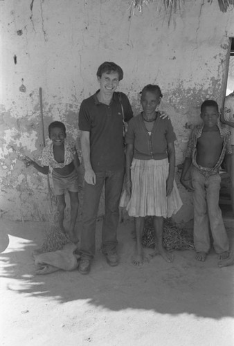 Richard Cross and woman's portrait, San Basilio de Palenque, ca. 1978