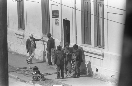 Daytime socializing, Bogotá, Colombia, 1976