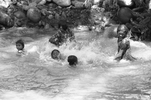 Women and children in river, La Guajira, Colombia, 1976