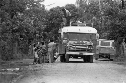 Returning home, La Chamba, Colombia, 1975