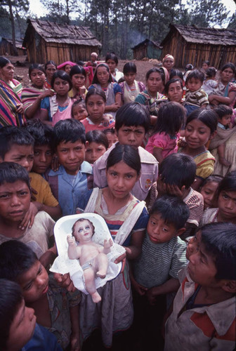 Guatemalan refugees celebrate Christmas, Santiago el Vértice, 1982