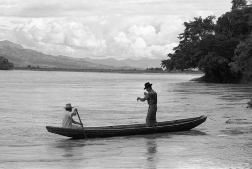 Fishing along the Magdalena River, La Chamba, Colombia, 1975