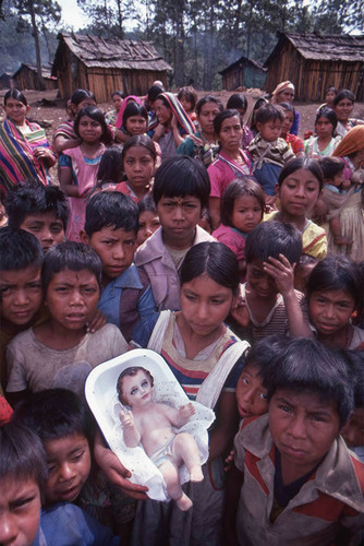 Guatemalan refugees celebrate Christmas, Santiago el Vértice, 1982