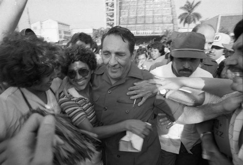 Duarte is crowded by supporters, San Salvador, 1982