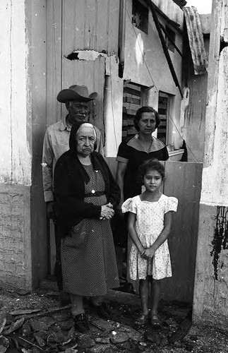 Family posing, Estelí, 1980