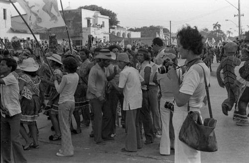 Crowds on the street, Barranquilla, Colombia, 1977